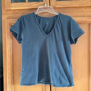 Isis Slate gray Short Sleeve v-neck Tee XL length 24” pit to pit 21”